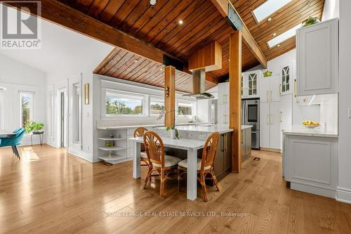 9256 First Line, Milton (Nassagaweya), ON - Indoor Photo Showing Dining Room