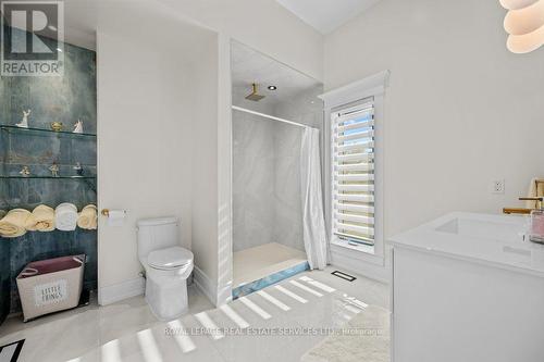 9256 First Line, Milton (Nassagaweya), ON - Indoor Photo Showing Bathroom