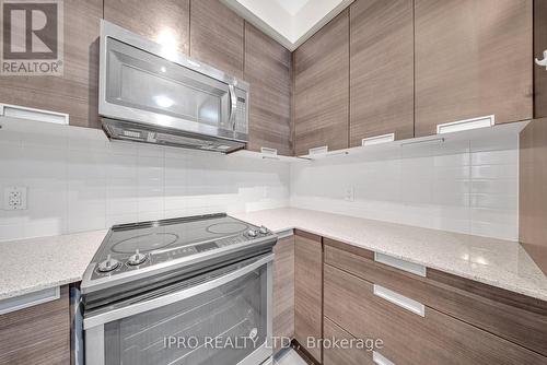 1320 - 5033 Four Springs Avenue S, Mississauga (Hurontario), ON - Indoor Photo Showing Kitchen