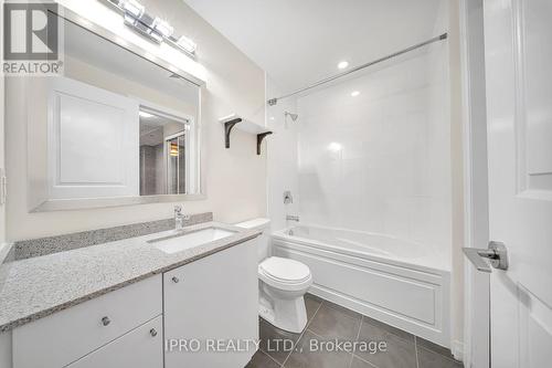 1320 - 5033 Four Springs Avenue S, Mississauga, ON - Indoor Photo Showing Bathroom