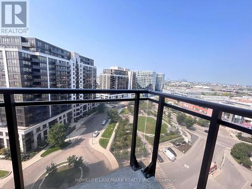 1204 - 1060 Sheppard Avenue W, Toronto (York University Heights), ON - Outdoor With View