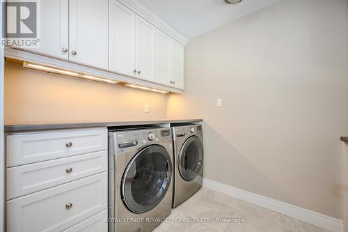 8 Paddison Court, Guelph, ON - Indoor Photo Showing Laundry Room