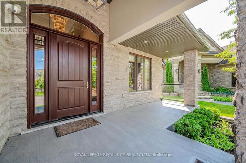 8 Paddison Court, Guelph (Village), ON - Outdoor With Exterior