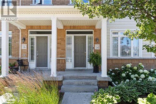 14 Montclair Mews, Collingwood, ON - Outdoor With Facade