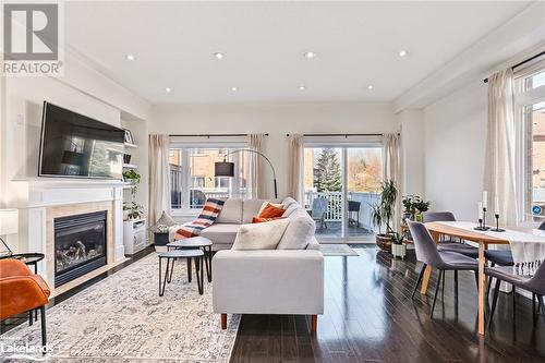 14 Montclair Mews, Collingwood, ON - Indoor Photo Showing Living Room With Fireplace