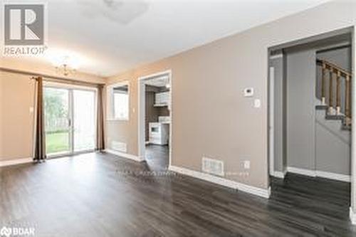 43 Laidlaw Drive, Barrie, ON - Indoor Photo Showing Other Room