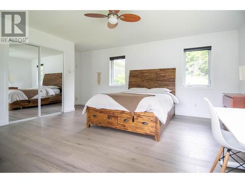 4161 Heroux  Road, Nelson, BC - Indoor Photo Showing Bedroom