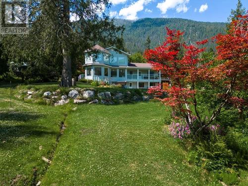 4161 Heroux  Road, Nelson, BC - Outdoor