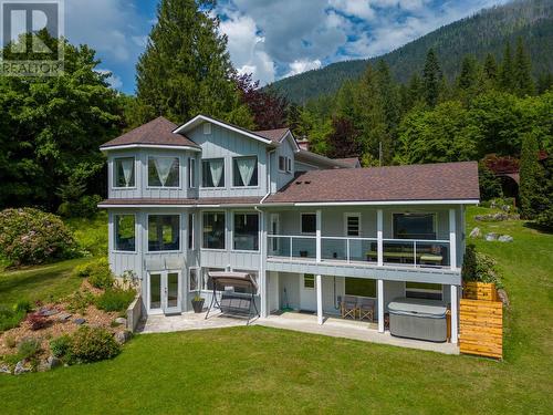 4161 Heroux  Road, Nelson, BC - Outdoor