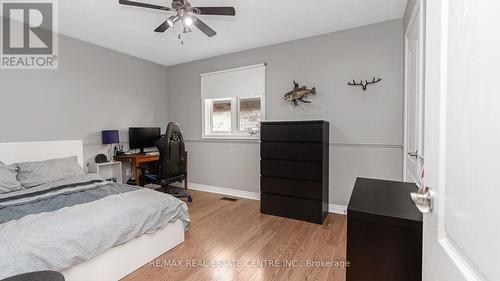 491 Willmott Crescent, Milton (Clarke), ON - Indoor Photo Showing Bedroom