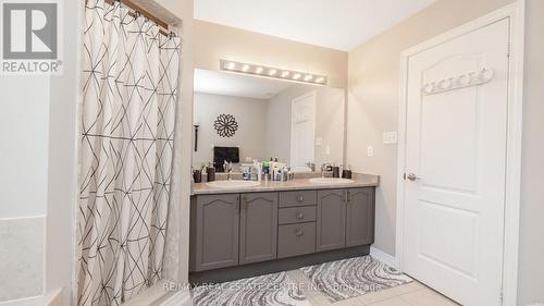 491 Willmott Crescent, Milton (Clarke), ON - Indoor Photo Showing Bathroom