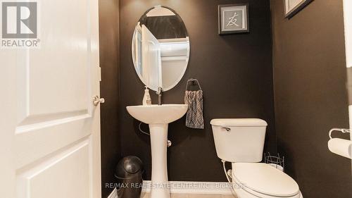 491 Willmott Crescent, Milton (Clarke), ON - Indoor Photo Showing Bathroom