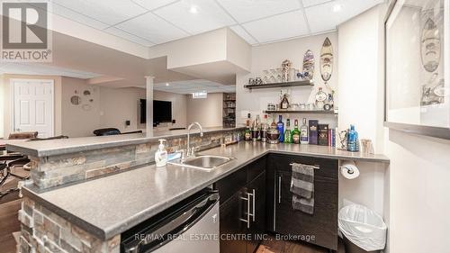 491 Willmott Crescent, Milton (Clarke), ON - Indoor Photo Showing Kitchen With Double Sink