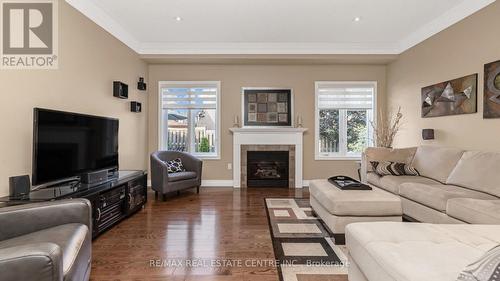 491 Willmott Crescent, Milton, ON - Indoor Photo Showing Living Room With Fireplace