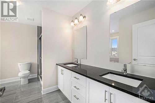 13 Cummings Avenue, Carleton Place, ON - Indoor Photo Showing Bathroom