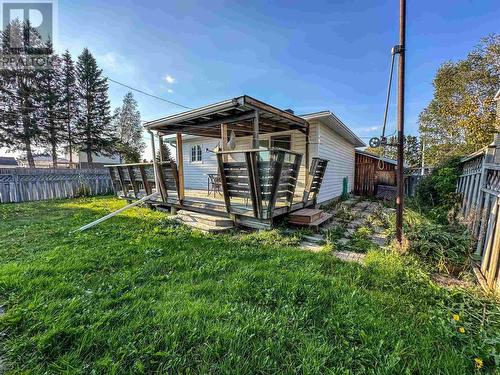 7 Elm St, Iroquois Falls, ON - Outdoor