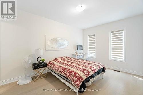 98 Raspberry Ridge Avenue, Caledon, ON - Indoor Photo Showing Bedroom