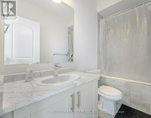 98 Raspberry Ridge Avenue, Caledon, ON - Indoor Photo Showing Bathroom