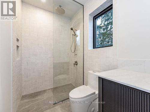 204 King Street, Guelph, ON - Indoor Photo Showing Bathroom