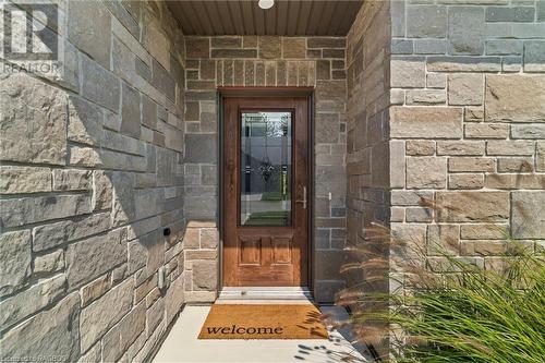 Front entrance - 775 Campbell Avenue Unit# 8, Kincardine, ON - 