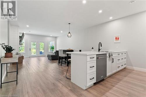 Kitchen Island with quartz countertops - 775 Campbell Avenue Unit# 8, Kincardine, ON - Indoor