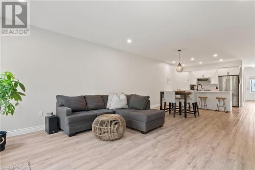 Open concept floor plan with 9' ceilings - 775 Campbell Avenue Unit# 8, Kincardine, ON - Indoor Photo Showing Living Room