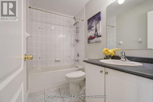 39 Tozer Crescent, Ajax, ON - Indoor Photo Showing Bathroom