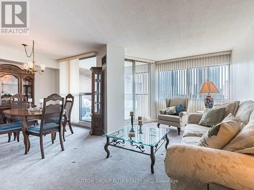 1703 - 1580 Mississauga Valley Boulevard, Mississauga (Mississauga Valleys), ON - Indoor Photo Showing Living Room