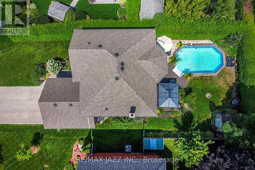 81 Blackcreek Trail, Clarington (Courtice), ON - Outdoor With In Ground Pool