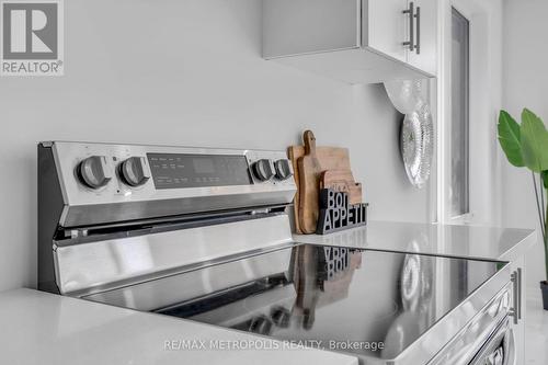 58 Belmont Drive, Clarington (Newcastle), ON - Indoor Photo Showing Kitchen