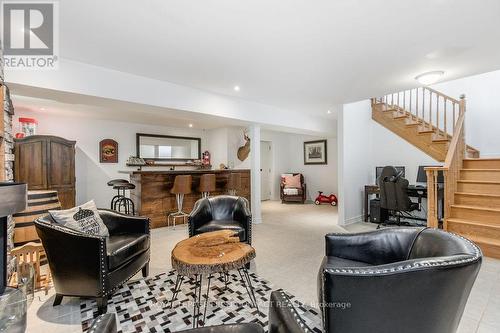 31 Vanderpost Crescent, Essa (Thornton), ON - Indoor