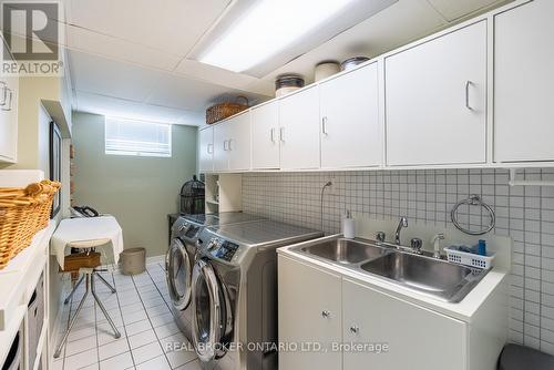 143 Dudley Avenue, Markham (Thornhill), ON - Indoor Photo Showing Laundry Room