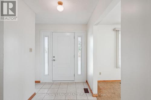 40 Forest Hill Crescent, Hamilton, ON - Indoor Photo Showing Other Room