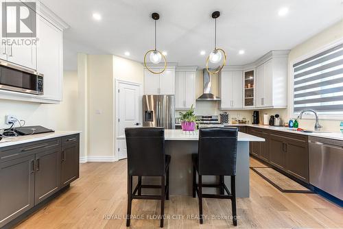 82 Optimist Drive, Southwold, ON - Indoor Photo Showing Kitchen With Upgraded Kitchen