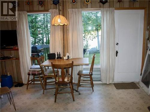 31 Sheedy Lane, Killaloe, ON - Indoor Photo Showing Dining Room