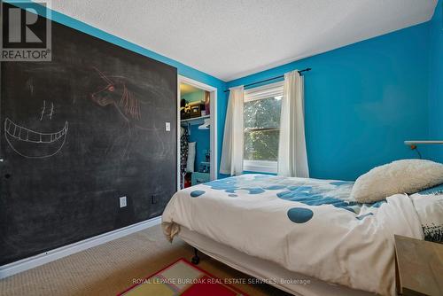 2 - 2185 Fairchild Boulevard, Burlington, ON - Indoor Photo Showing Bedroom