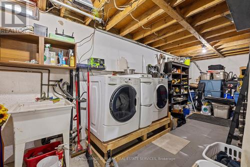 2 - 2185 Fairchild Boulevard, Burlington, ON - Indoor Photo Showing Laundry Room