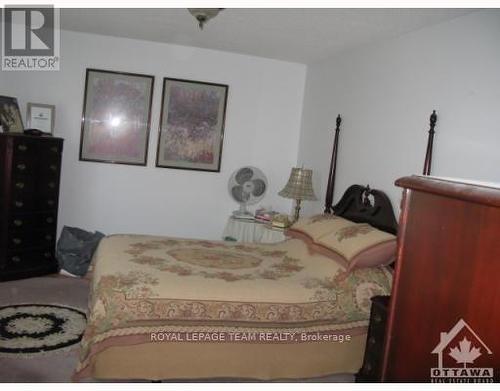 3466 Wyman Crescent, Ottawa, ON - Indoor Photo Showing Bedroom