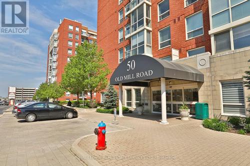 603 - 50 Old Mill Road, Oakville, ON - Outdoor