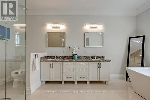 513 Woodview Road, Burlington, ON - Indoor Photo Showing Bathroom