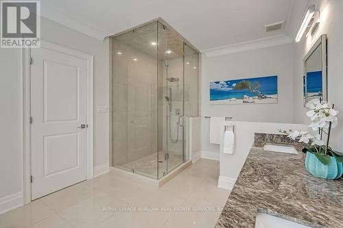 513 Woodview Road, Burlington, ON - Indoor Photo Showing Bathroom