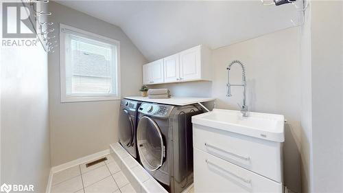 2187 Austin Court, Burlington, ON - Indoor Photo Showing Laundry Room