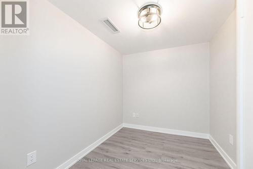 401 - 3005 Pine Glen Road, Oakville, ON - Indoor Photo Showing Other Room