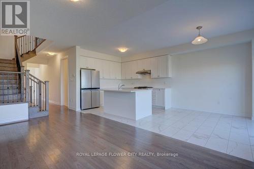 9 Mccormack Road, Caledon, ON - Indoor Photo Showing Kitchen