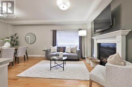 1024 Queen Street W, Mississauga (Lorne Park), ON - Indoor Photo Showing Living Room With Fireplace