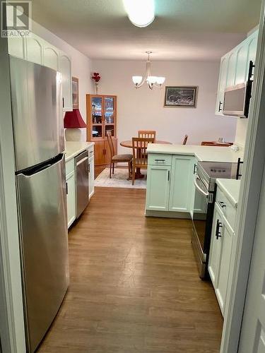 769 Klo Road Unit# 117, Kelowna, BC - Indoor Photo Showing Kitchen