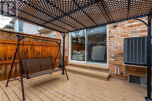 32 - 2025 Cleaver Avenue, Burlington (Headon), ON - Outdoor With Deck Patio Veranda With Exterior