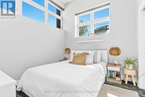 5 - 405 Merritt Street, St. Catharines, ON - Indoor Photo Showing Bedroom