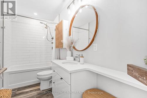 5 - 405 Merritt Street, St. Catharines, ON - Indoor Photo Showing Bathroom