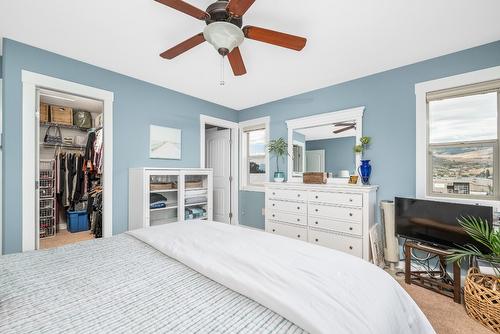 8-4610 20 Street, Vernon, BC - Indoor Photo Showing Bedroom